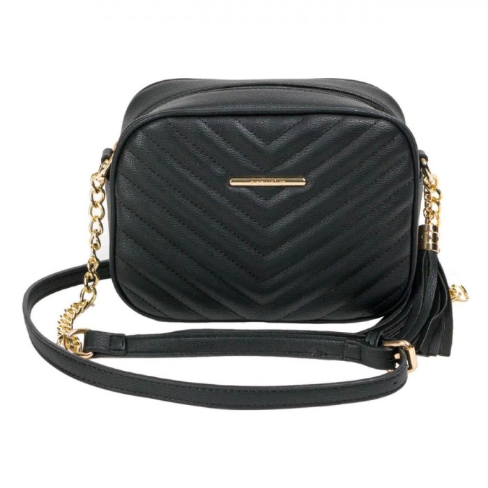 Geantă Damă, Model Elegant, Culoare Neagră, Dimensiuni 21x8x16 cm, Curea Lanț Auriu, Franjuri Decorativi