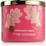 Bath &amp; Body Works Cinnamon Stick lum&acirc;nare parfumată 411 g