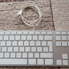 Tastatura Apple A1243 cu 2 porturi usb