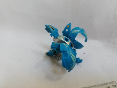 bnk jc Bakugan foto