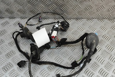 Cablaj ușă st&amp;acirc;nga spate AUDI Q7 4M 2016 OEM: 4M0971687FC | 32066128 foto
