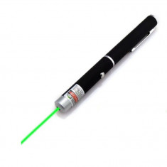 Laser pointer cu unda verde, putere mare, tip stilou - Negru