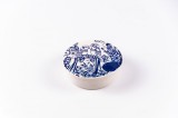 Cumpara ieftin Cutie de depozitare din ceramică decorativă R&acirc;ndunică