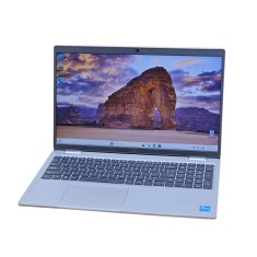 Laptop Second Hand, DELL LATITUDE 5520, Procesor I5 1135G7, Memorie RAM 16 GB, SSD 256 GB NVME, Windows 11 Pro, Webcam, US, Backlight, Ecran 15,6 inch