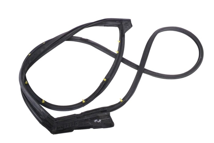 Garnitura ușă dreapta spate TOYOTA C-HR _X1_ 2021 OEM: 67871-F4010 17371409