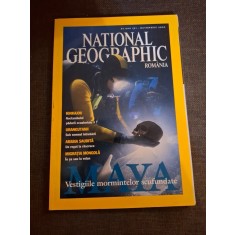 Vestigiile mormintelor scufundate Maya - National Geographic Romania,Octombrie 2003