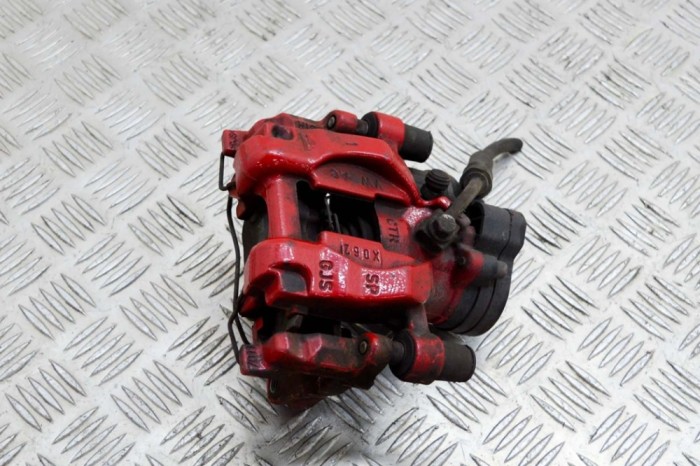 Etrier de fr&acirc;nă dreapta spate VW GOLF VII 5G1, BQ1, BE1, BE2 2017 OEM: Hatchback | 13138755
