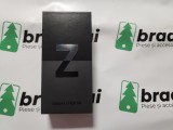 Cutie Originala Samsung Galaxy Z Flip3 5G Ambalaj Premium Fara Accesorii