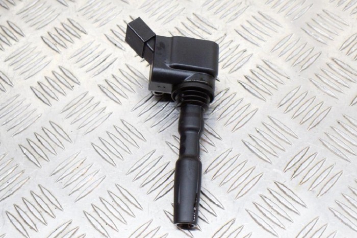 Bobina de inducție de &icirc;naltă tensiune AUDI A4 8W2, B9 2018 OEM: 04E905110K,77300010 11545698