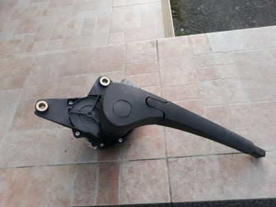 Ansamblu motoras+stergator hayon Renault Megane 2 foto