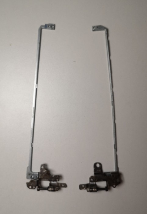 HP Pavilion Model 15-da0194nq Balamale Stanga &amp; Dreapta