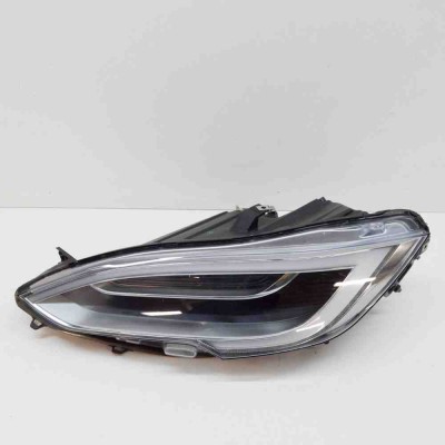 Far st&amp;acirc;nga față TESLA MODEL S 2018 | 17879648 foto