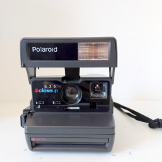 * Polaroid 636 Closeup, 600 Film,