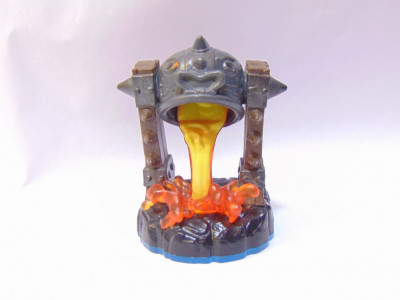 Figurina Skylanders Swap Force - Fiery Forge (Magic Item) - Model 84813888 foto