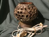 Veioza electrica vintage din gresie ceramica model deosebit fabricata de Ego Stengods Lidkoping design Bruno Karlsson Suedia anii 70 !