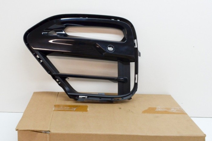 Grila st&acirc;nga față BMW X4 G02, F98 2019 OEM: 51117456933,7456933 15252067