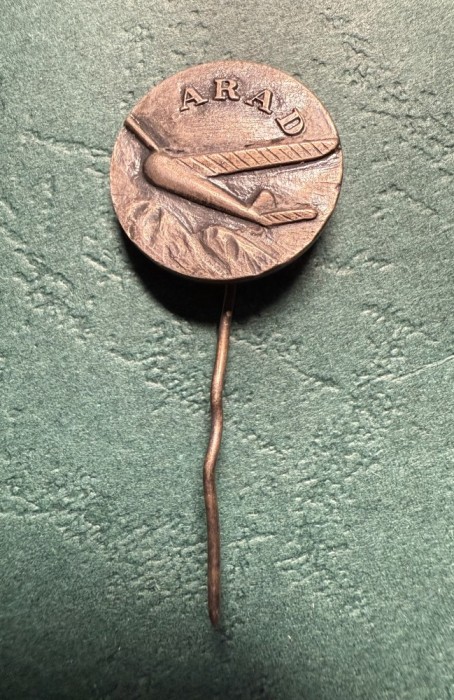 Insigna Aeroclub Arad varianta tip pin