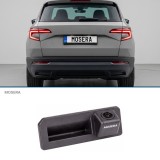 Cumpara ieftin Camera Marsarier Skoda Karoq 2018+ OEM in Maner AHD 1080P NTSC MOSERA Unghi 155 Grade Night Vision