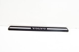 Ornament prag st&acirc;nga față VOLVO V60 2018 OEM: 8659960 18127400