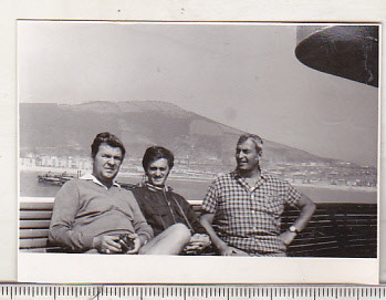 bnk foto Vedere de pe vasul Mehedinti la intrarea in golful Orsova 1974 foto