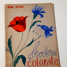 Croitorie Nina Doru Broderii colorate