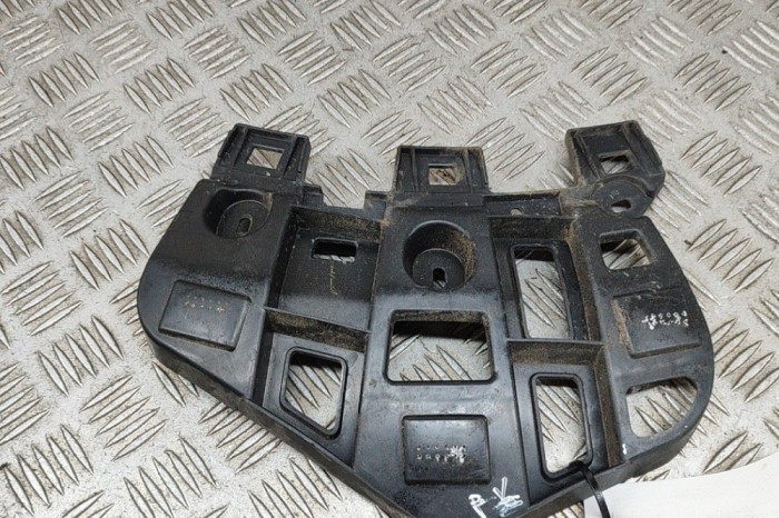 Suport bara de protecție st&acirc;nga față CITRO&Euml;N C5 AIRCROSS 2020 OEM: 9826693980 27503899