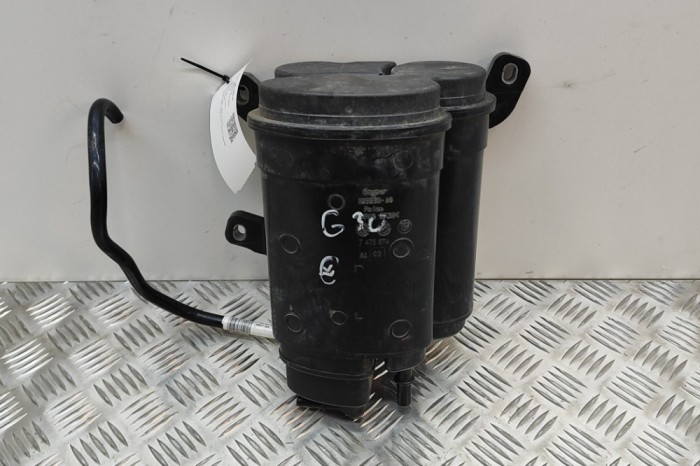 Filtru de vapori de combustibil BMW 5 G30 2017 OEM: 7475674 22322096