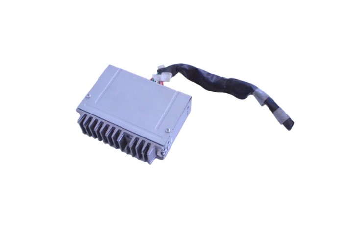 Amplificator de sunet TOYOTA PRIUS _W3_ 2010 OEM: 86100-47100 18036004