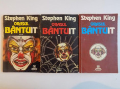 ORASUL BANTUIT , VOLUMELE I - III de STEPHEN KING , 1997 foto