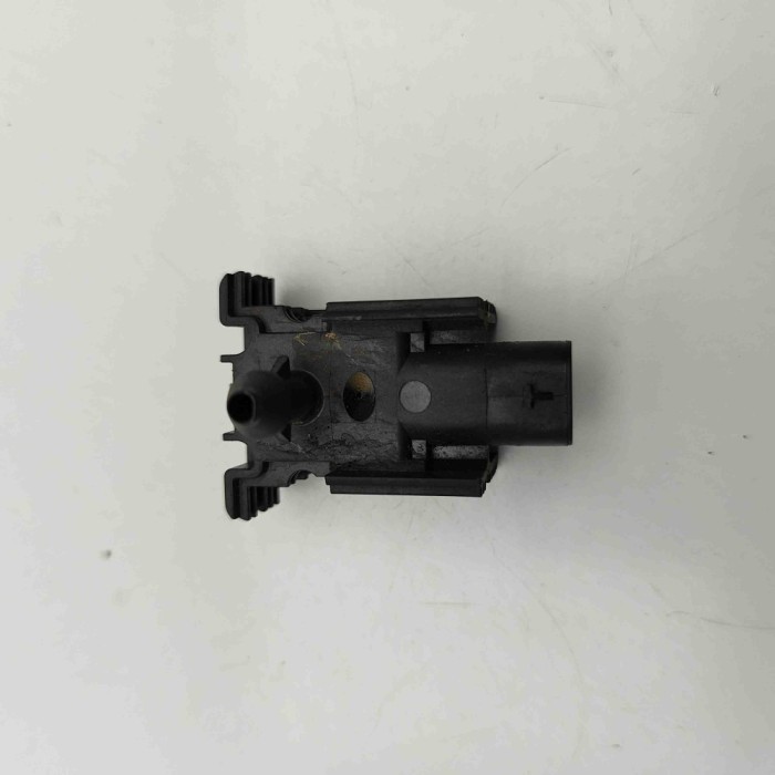 Senzor de impact st&acirc;nga față PORSCHE CAYENNE 9Y0/9Y3 2023 OEM: 4M0959121K | 29253905