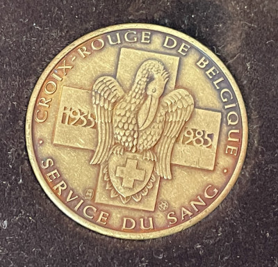 Medalie de bronz comemorativa 50 ani 1935 - 1985, BELGIA - Crucea rosie foto