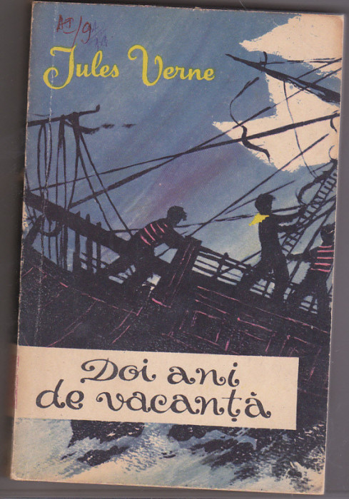 bnk ant Jules Verne - Doi ani de vacanta