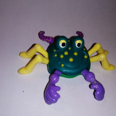 bnk jc Kinder Ferrero - 2003 - Kneif Monster