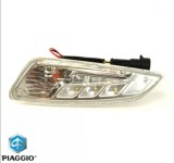Cumpara ieftin Semnalizare fata stanga originala Vespa Primavera ie (13-) &acirc;&euro;&ldquo; Primavera iGet (14-) - Sprint ie (14-) 4T 3V AC 125-150cc (cu LED)