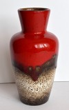 Vaza ceramica tip majolica pictata manual, produsa in Germania, cu stanta originala