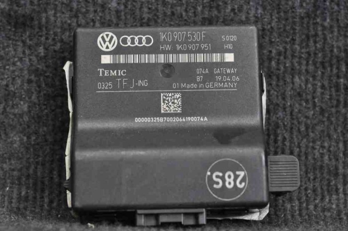 Unitate de control Gateway VW JETTA III 1K2 2006 OEM: 1K0907530F1K0907951 1131913