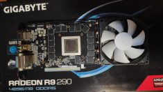 Placa video GIGABYTE Radeon R9 290 WindForce 3X 4GB GDDR5 512-bit foto