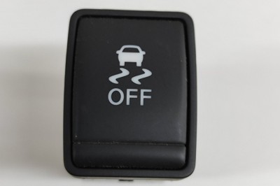 Buton ESP NISSAN QASHQAI II J11, J11_ 2014 OEM: 25145-1KA0A 28794622 foto
