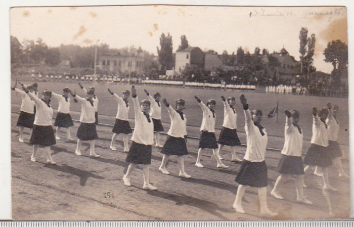 bnk foto - Bucuresti - Stadionul ONEF - 3 iunie 1928