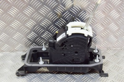 Timonerie cutie de viteze VW GOLF VII 5G1, BQ1, BE1, BE2 2017 OEM: Hatchback | 12120603 foto