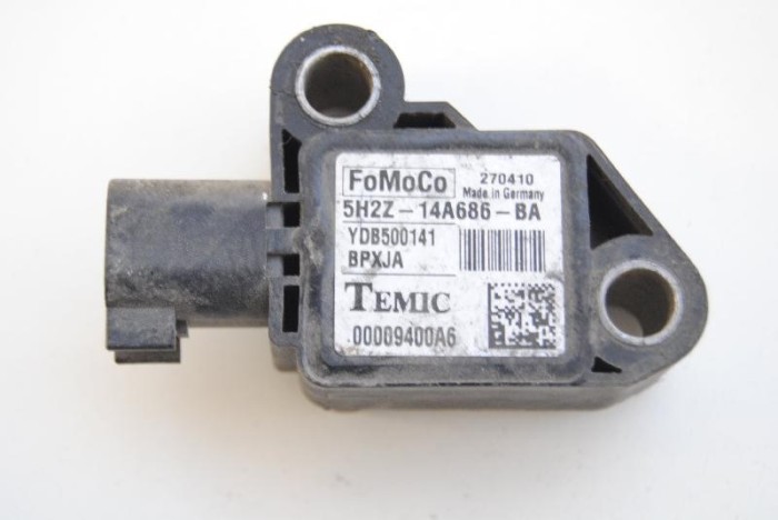 Senzor de impact st&acirc;nga față LAND ROVER RANGE ROVER SPORT L320 2008 OEM: 5H2Z-14A686-BA 1742711