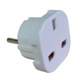 Adaptor priza UK la priza euro Kft Auto, Streetwize