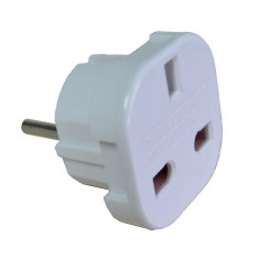 Adaptor priza UK la priza euro foto