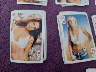 set carti de joc femei modele vedete sexy anii &amp;#039;90,vedete si modele sexy in voga foto