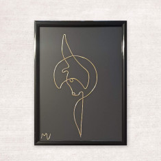 Tablou zodia Capricorn, sculptura din fir continuu de sarma placata cu aur, 14×19 cm