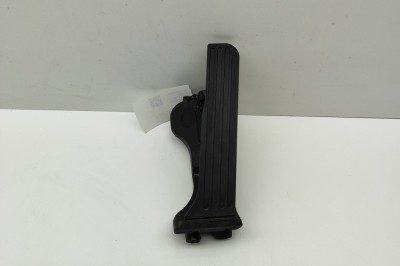 Pedala de accelerație VW PASSAT Variant B7 365 2012 OEM: 1K1723503AJ 31045268 foto