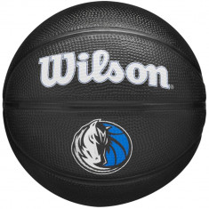 Mingi de baschet Wilson Team Tribute Dallas Mavericks Mini Ball WZ4017609XB negru
