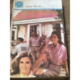 LITR7 Literatura. - Anne Weale