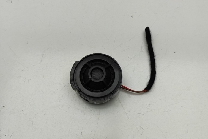 Difuzor ușă st&acirc;nga spate AUDI A8 D3 4E2, 4E8 2006 OEM: 8E0035399A 30277016