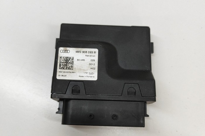 Unitate de control pompa de combustibil VW TOUAREG CR7 2023 OEM: 4M0906093M 30908287